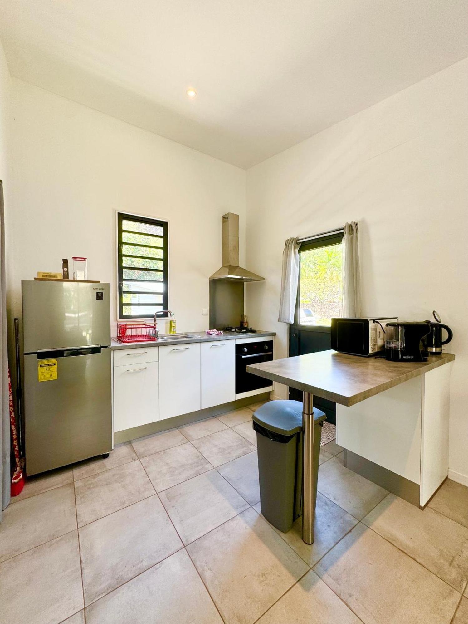 Tiny House Moorea Haylee Papetoai Exterior photo